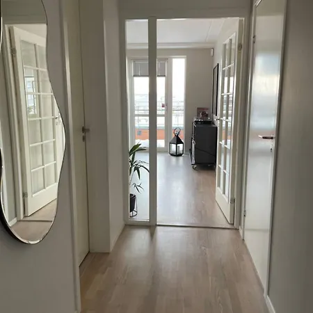 Sentral, Moderne Med Utsikt Apartment Trondheim